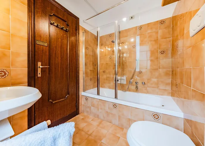 Il Cardellino Sul Mare Leivi